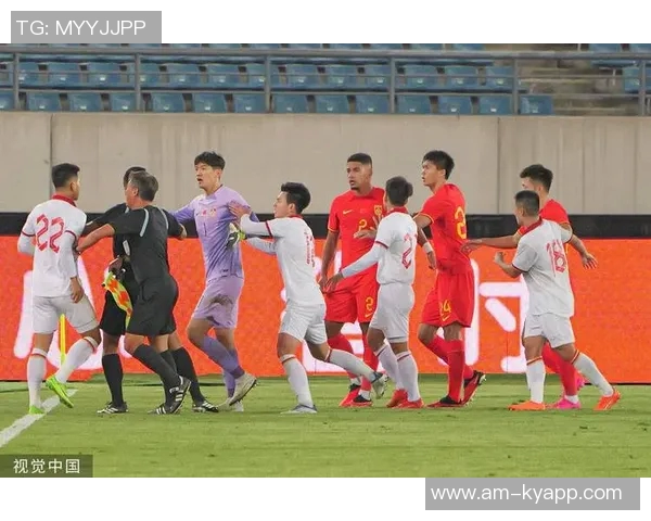 国足缺乏集训中超三强全主力出战但与日韩实力差距明显