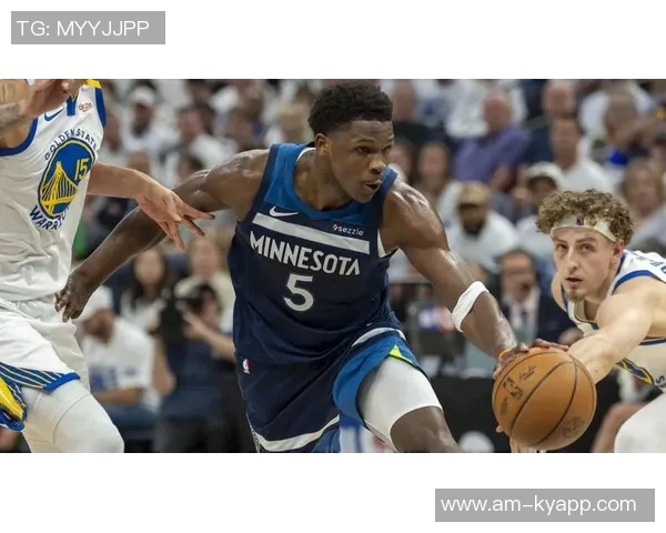 爱德华兹切球被判犯规森林狼成功挑战取消个人第三犯 爱德华兹切球被判犯规森林狼成功挑战取消个人第三犯