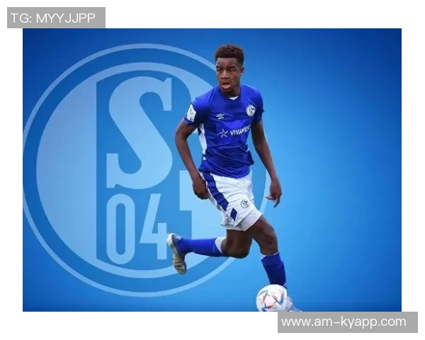 国米多特等多家俱乐部关注西汉姆联15岁后卫费约库转会动态 国米多特等多家俱乐部关注西汉姆联15岁后卫费约库转会动态