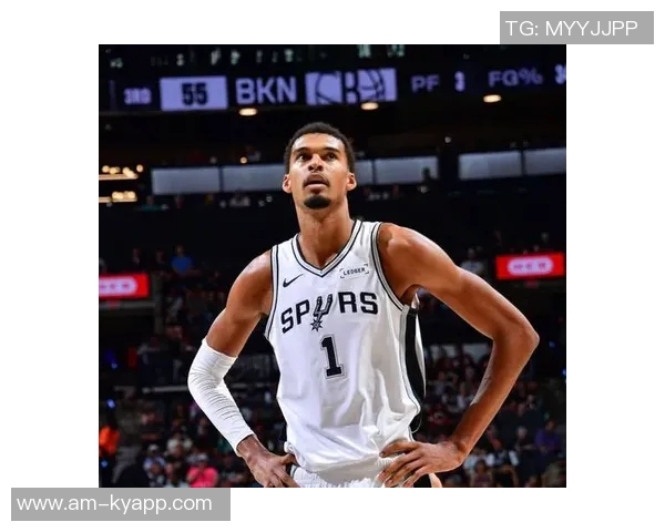 SGA本季两度封盖文班亚马成为历史上第四位多次阻挡他的球员 SGA本季两度封盖文班亚马成为历史上第四位多次阻挡他的球员